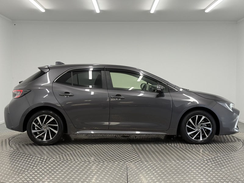 2021 Toyota Corolla Sport 1.8 Hybrid G Style Pa... image 2