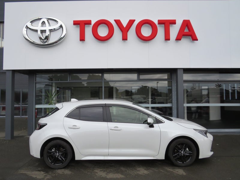 2021 Toyota Corolla Sport 1.8 Hybrid G Style Pa... image 4