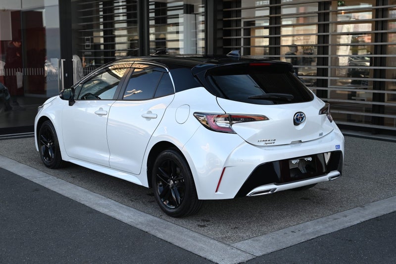 2021 Toyota Corolla Sport 1.8 Petrol Hybrid G F... image 2