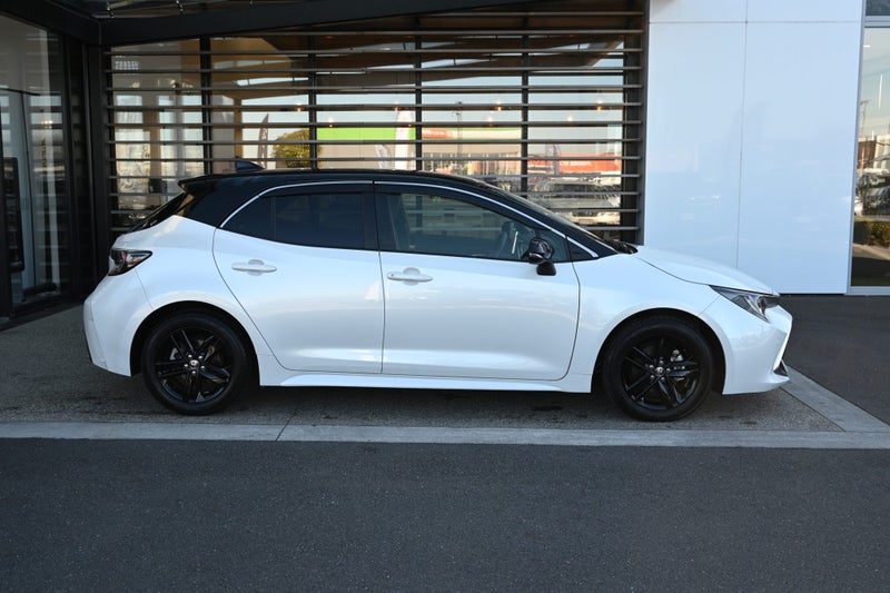 2021 Toyota Corolla Sport 1.8 Petrol Hybrid G F... image 5