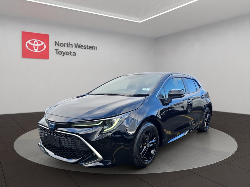 2021 Toyota Corolla Sport 1.8L Hybrid G 2WD Hat... image 4