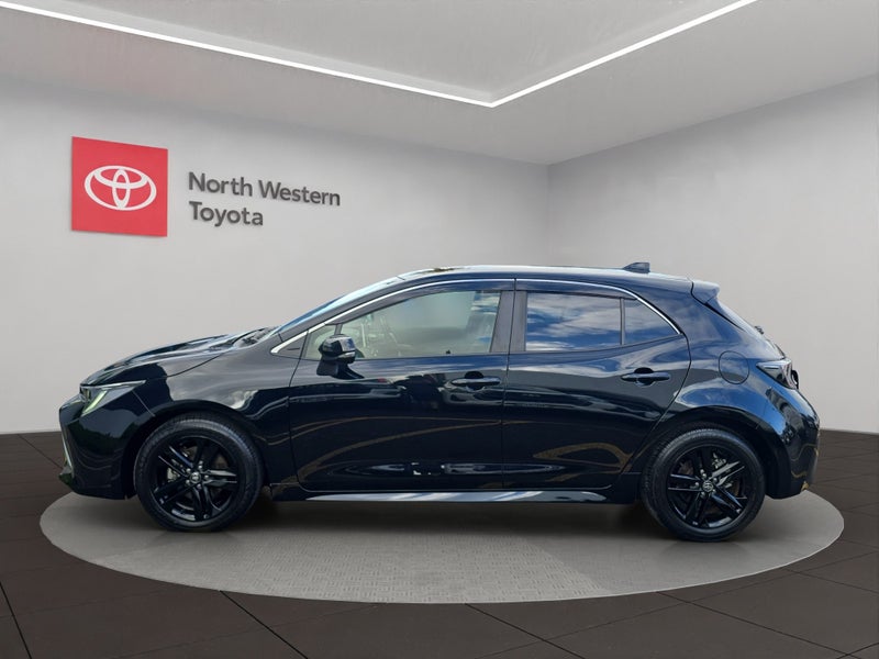 2021 Toyota Corolla Sport 1.8L Hybrid G 2WD Hat... image 5