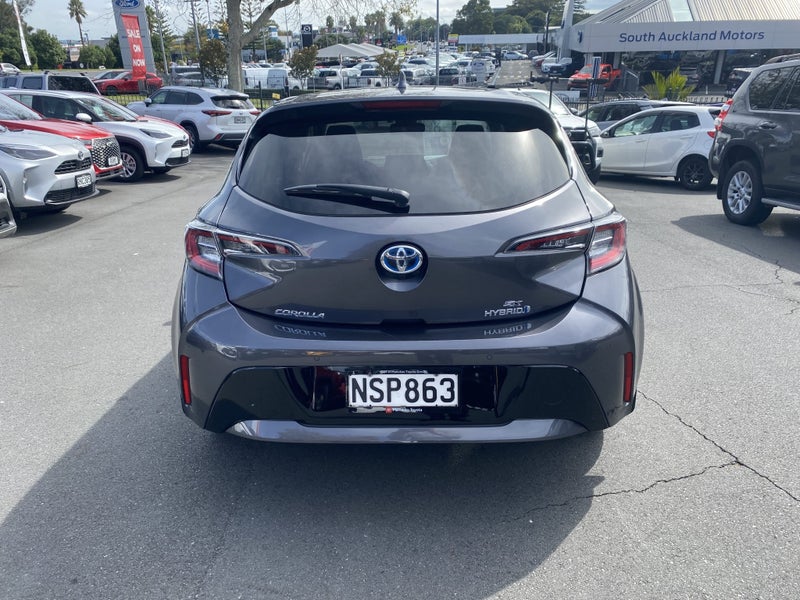 2021 Toyota Corolla SX 1.8P Hybrid image 3