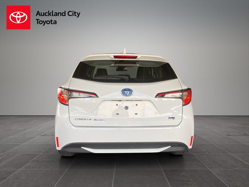 2021 Toyota Corolla Touring 1.8 Hybrid G X 5 Dr... image 4