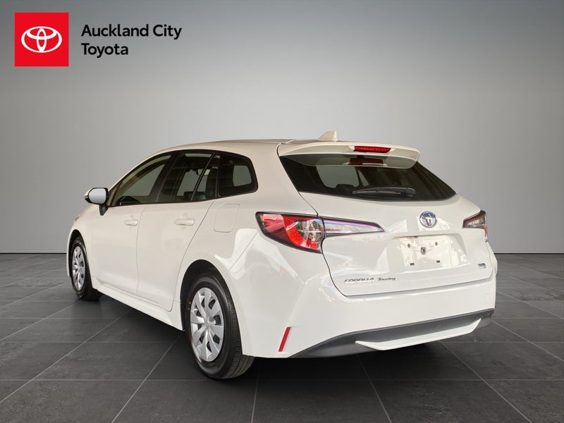 2021 Toyota Corolla Touring 1.8 Hybrid G X 5 Dr... image 5