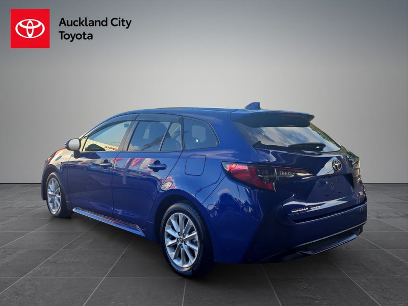 2021 Toyota Corolla Touring 1.8 Hybrid S 5 Dr W... image 5
