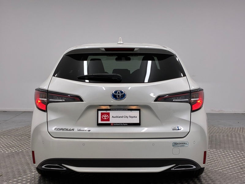 2021 Toyota Corolla Touring 1.8 Hybrid WxB image 4