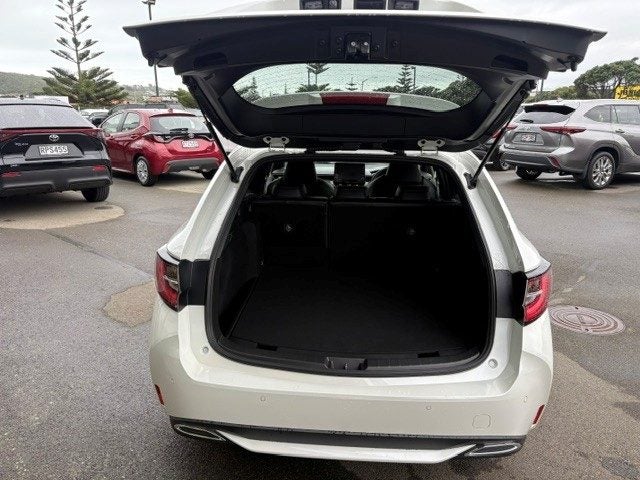 2021 Toyota Corolla Touring 1.8 Hybrid WxB image 5