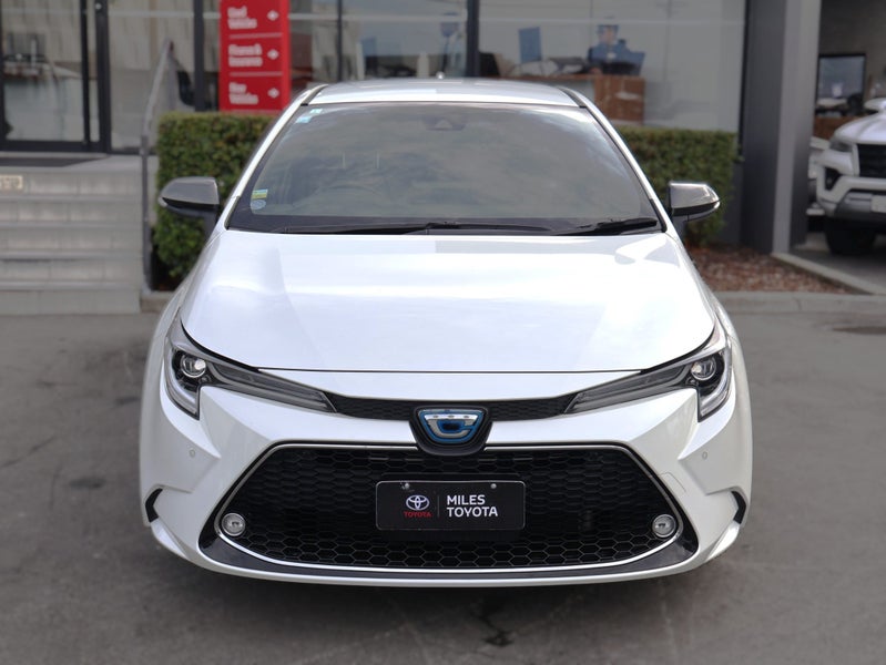 2021 Toyota Corolla Touring 1.8 Hybrid WxB image 2