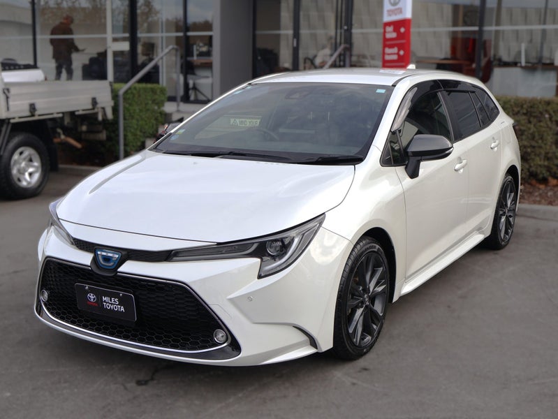 2021 Toyota Corolla Touring 1.8 Hybrid WxB image 3