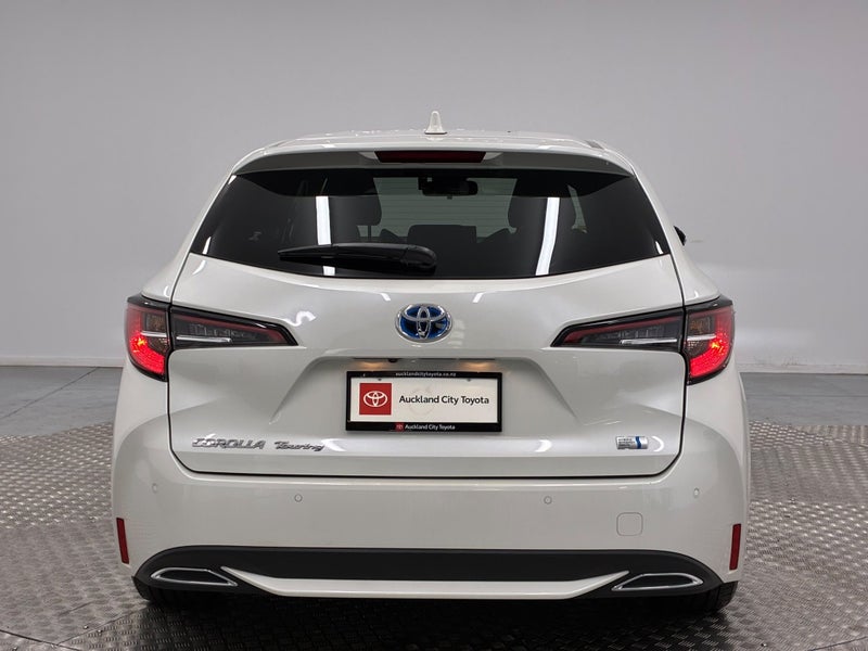 2021 Toyota Corolla Touring 1.8 Hybrid WxB image 4