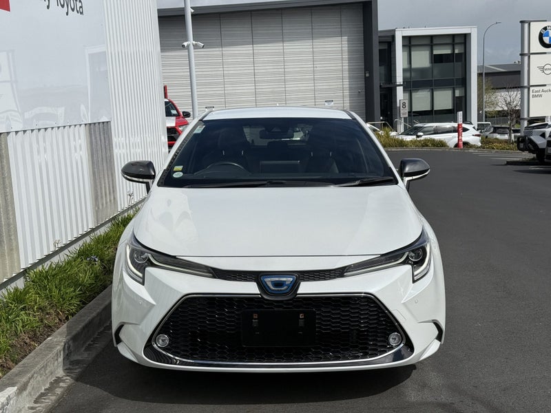2021 Toyota Corolla Touring 1.8 Hybrid WxB 5 Dr... image 3