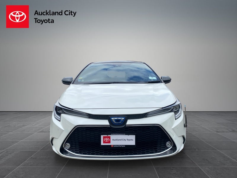 2021 Toyota Corolla Touring 1.8 Hybrid WxB 5 Dr... image 2