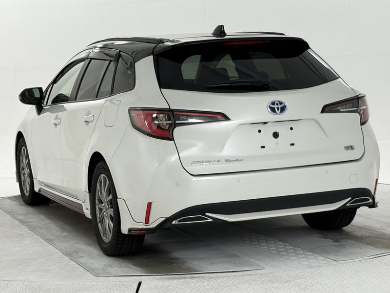 2021 Toyota Corolla Touring 1.8 Hybrid WxB 5 Dr... image 3