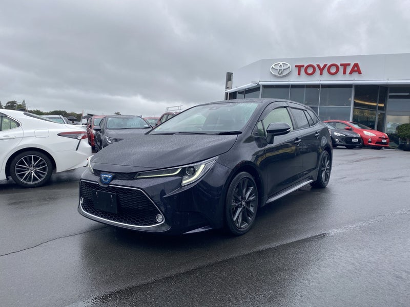 2021 Toyota Corolla Touring 1.8 Hybrid WxB 5 Dr... image 5