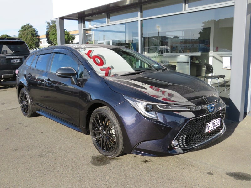 2021 Toyota Corolla Touring 1.8 Hybrid WxB Wago... image 2