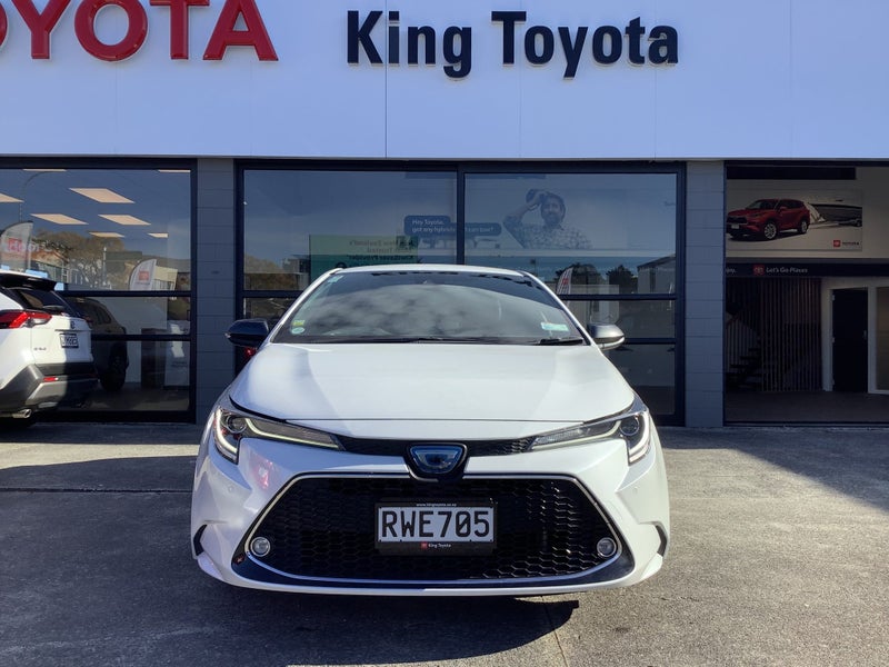 2021 Toyota Corolla Touring 1.8 Hybrid WxB Wagon image 2