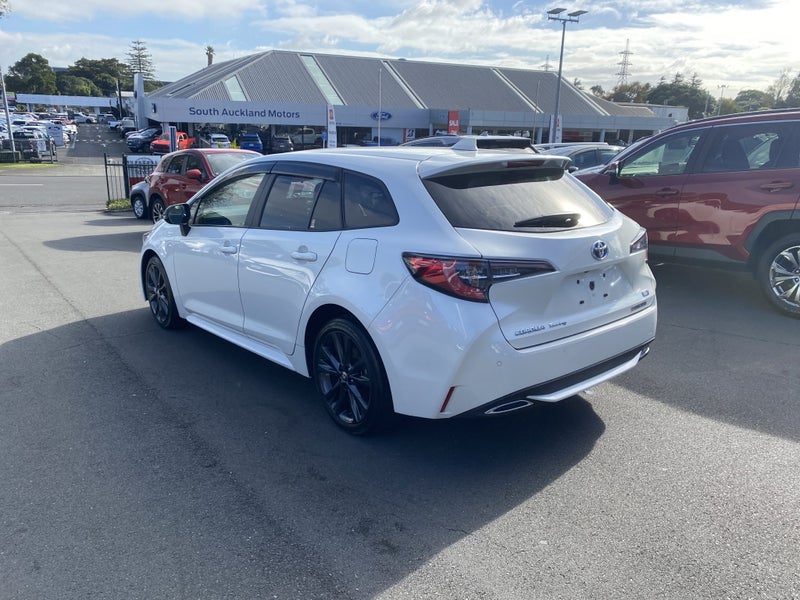 2021 Toyota Corolla Touring 1.8 Hybrid WxB Wagon image 5