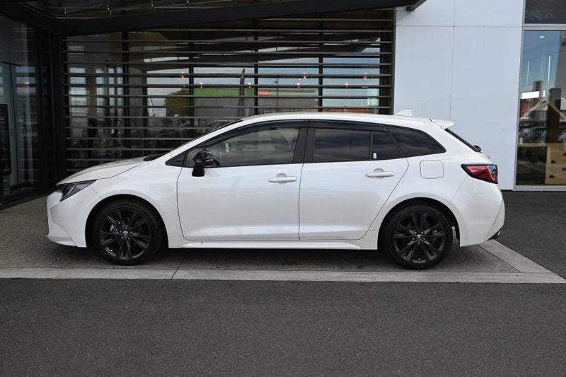 2021 Toyota Corolla Touring 1.8 Petrol Hybrid W... image 3