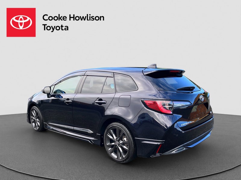 2021 Toyota Corolla Touring Hybrid image 4