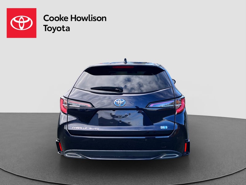 2021 Toyota Corolla Touring Hybrid image 5