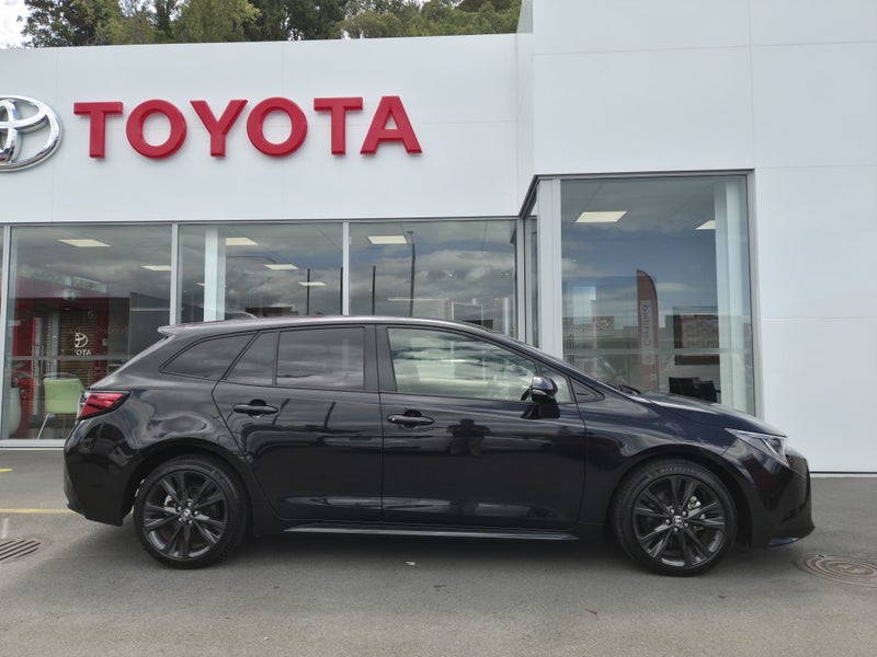 2021 Toyota Corolla Touring WXB 1.8P HYBRID Auto image 2