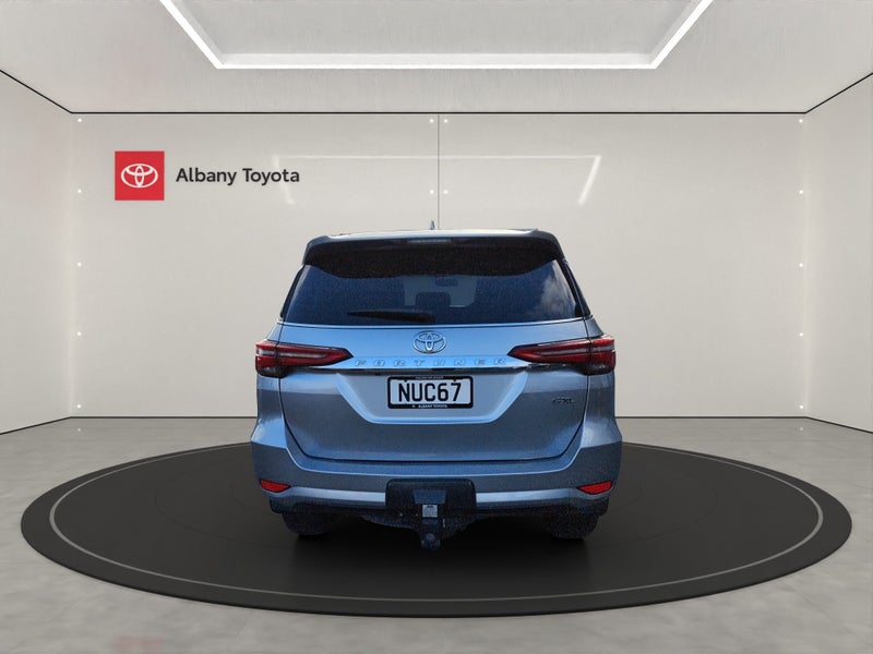 2021 Toyota Fortuner GXL 2.8DT 6AT 4WD WG/5D/7S... image 4