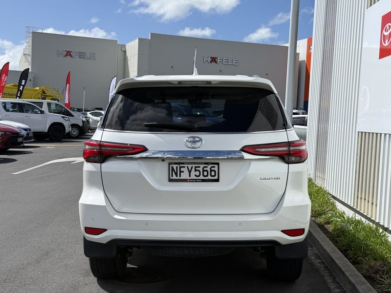 2021 Toyota Fortuner Limited 2.8DT/4WD image 5