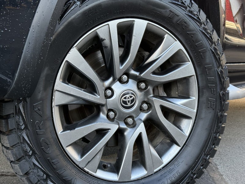 2021 Toyota Fortuner Limited 2.8DT 6AT 4WD image 2