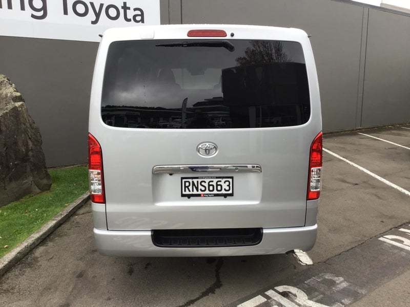 2021 Toyota Hiace DX Manual image 3