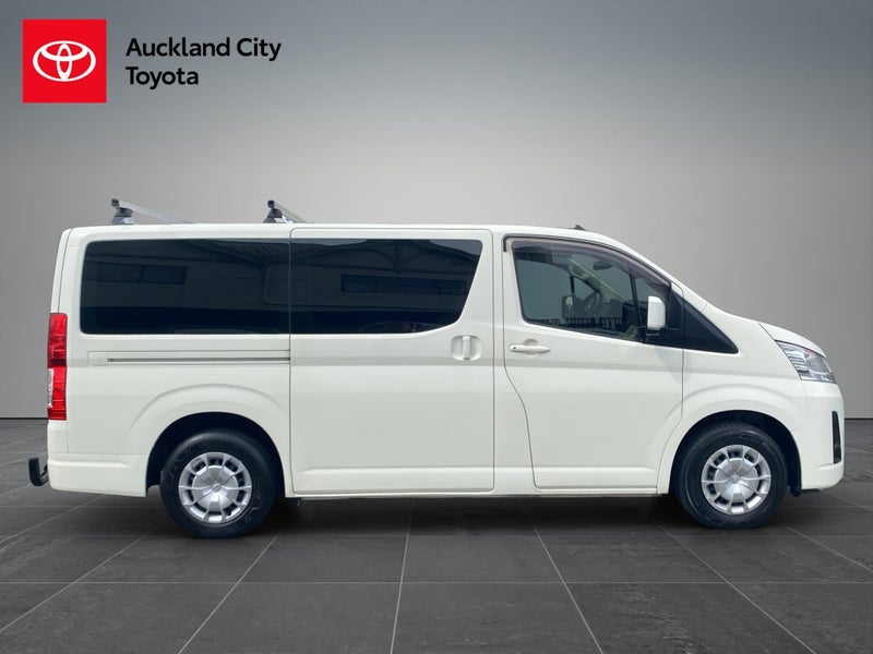 2021 Toyota Hiace ZR 2.8DT 6AT RWD GVN/5D/2S image 2