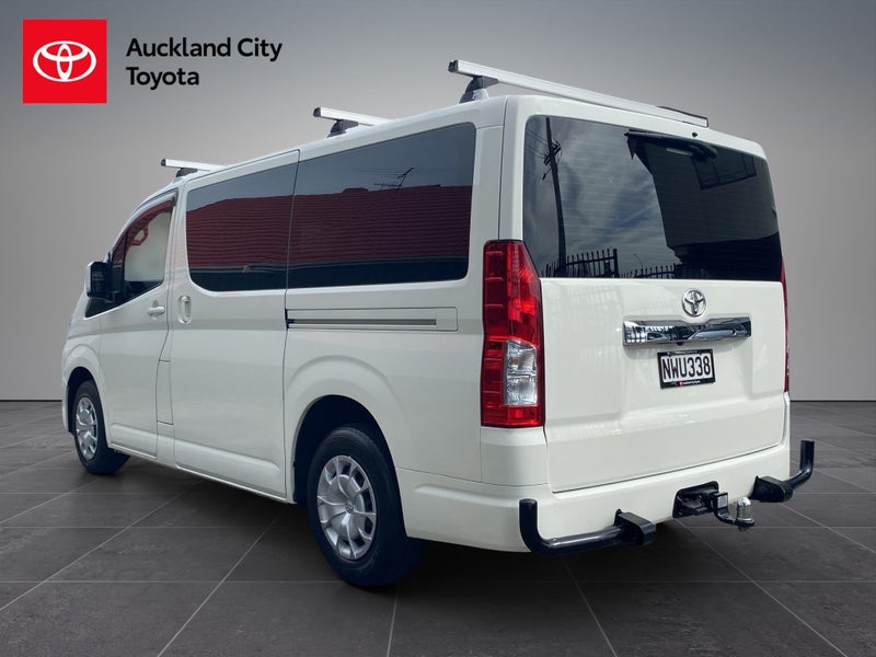 2021 Toyota Hiace ZR 2.8DT 6AT RWD GVN/5D/2S image 5