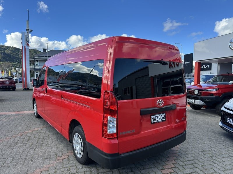 2021 Toyota Hiace ZX 2.8DT 6AT RWD GVN/4D/12S -... image 5