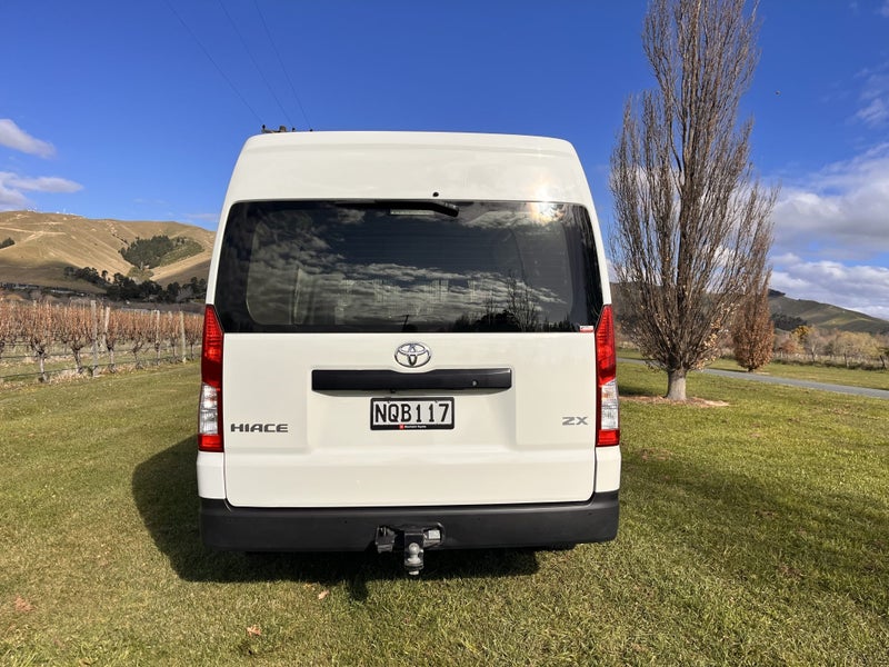 2021 Toyota Hiace ZX 2.8DT 6AT RWD PVN/5D/2S image 5