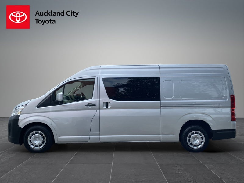 2021 Toyota Hiace ZX 2.8DT 6AT RWD PVN/5D/2S image 4