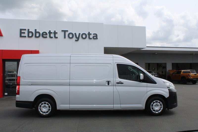 2021 Toyota Hiace ZX 2.8DT 6AT RWD PVN/5D/2S image 2