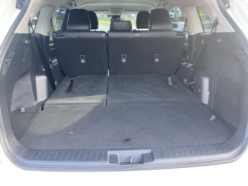 2021 Toyota Highlander Limited 2.5P HV ECVT AWD... image 4