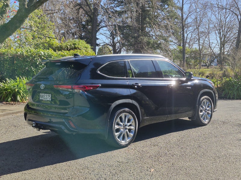 2021 Toyota Highlander Limited ZR 2.5P ECVT AWD... image 3