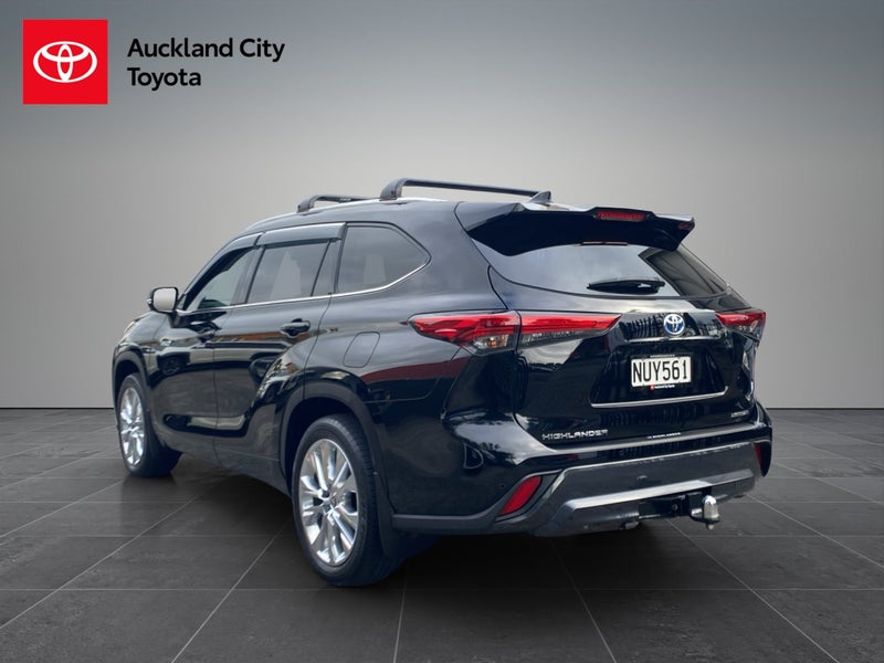 2021 Toyota Highlander Limited ZR 2.5P HV ECVT... image 5