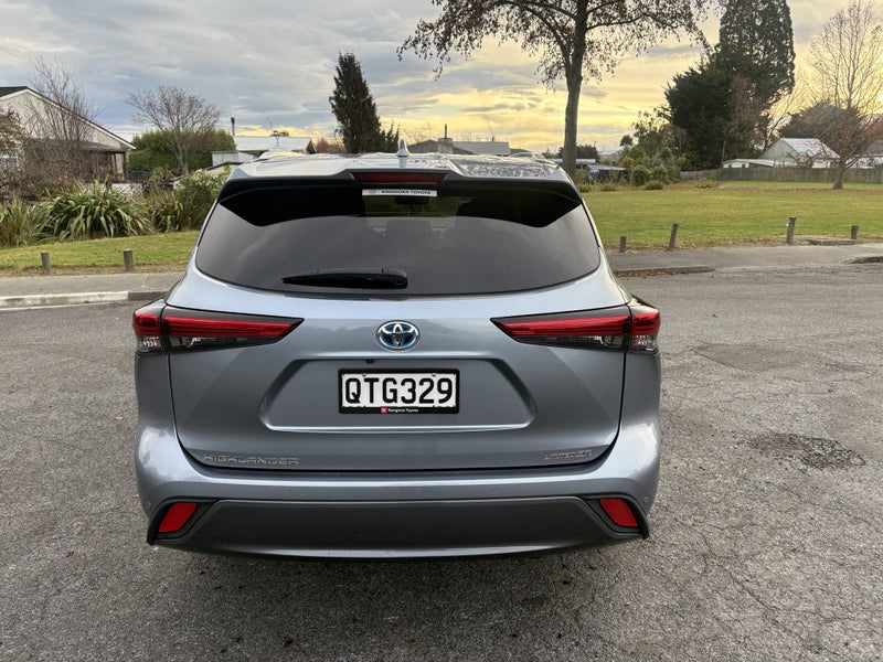 2021 Toyota Highlander Limited ZR 2.5P HV ECVT... image 4