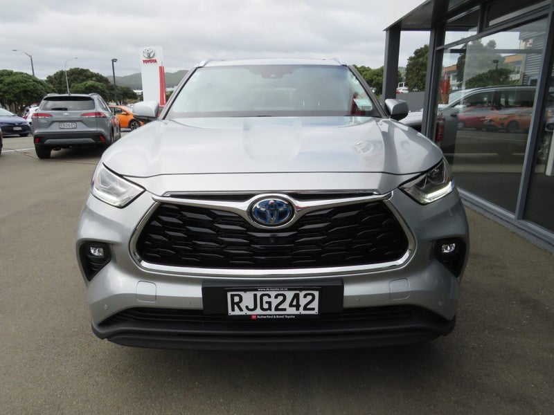 2021 Toyota Highlander Limited ZR 2.5P Hybrid image 3