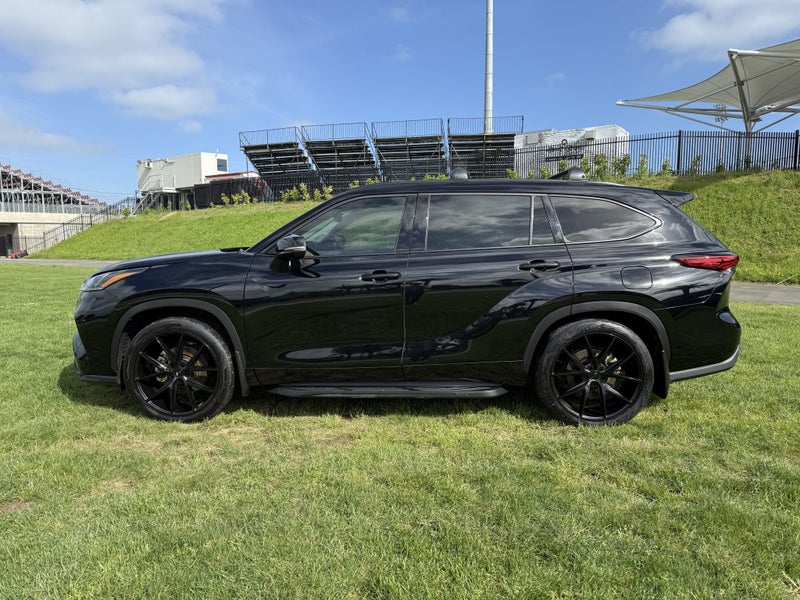 2021 Toyota Highlander Limited ZR 2.5P Hybrid A... image 3