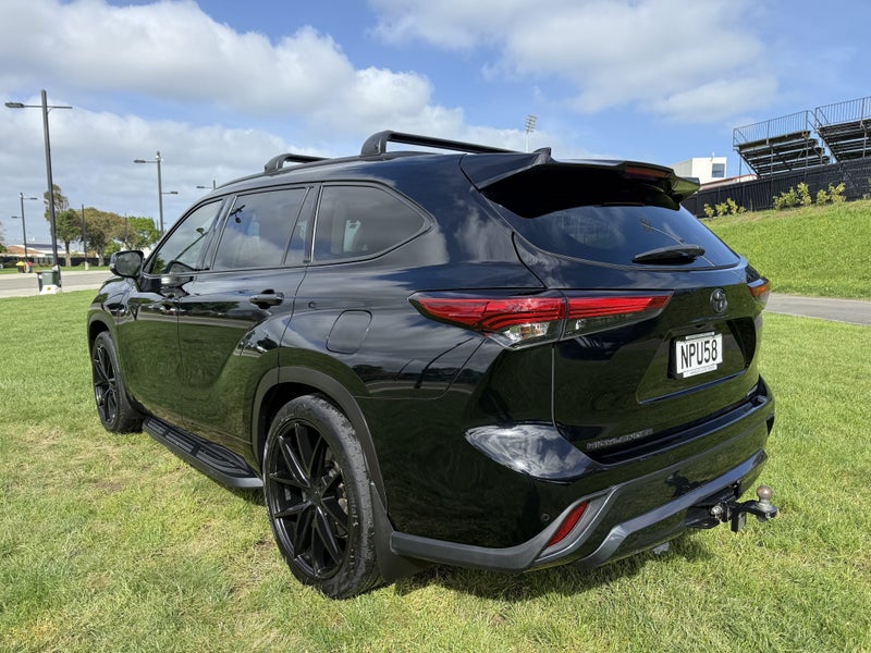 2021 Toyota Highlander Limited ZR 2.5P Hybrid A... image 4