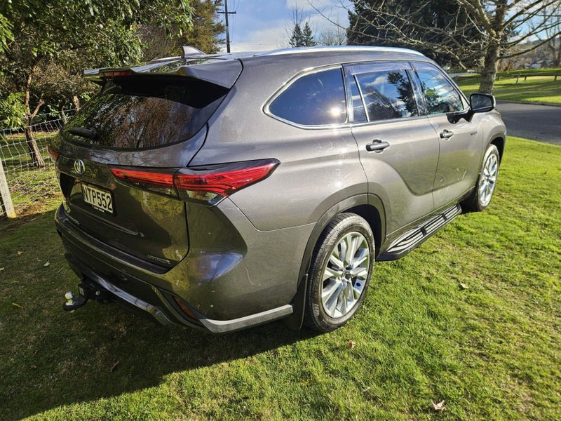 2021 Toyota Highlander Limited ZR 2.5P Hybrid E... image 5