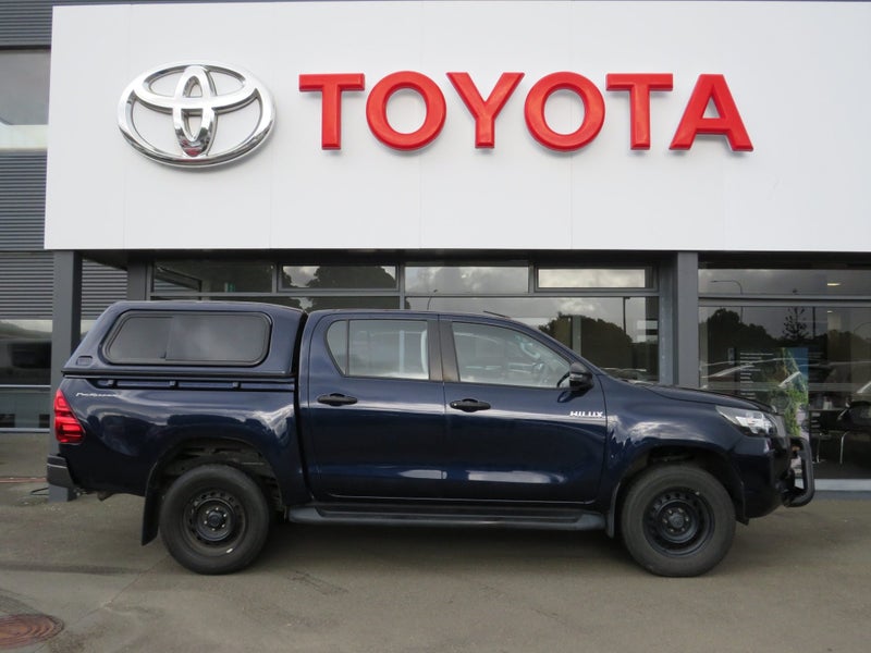 2021 Toyota Hilux SR 2.8DT 6AT 2WD image 4