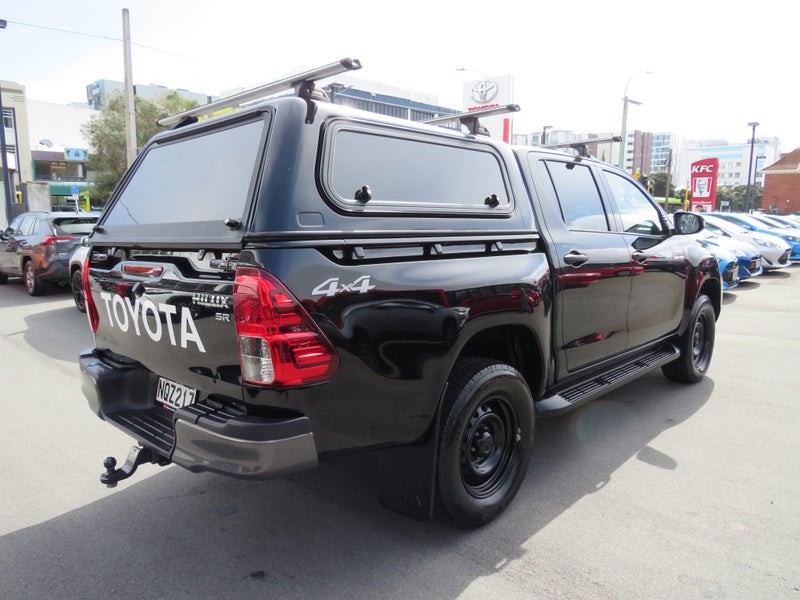2021 Toyota Hilux SR 2.8DT 6AT 4WD image 4