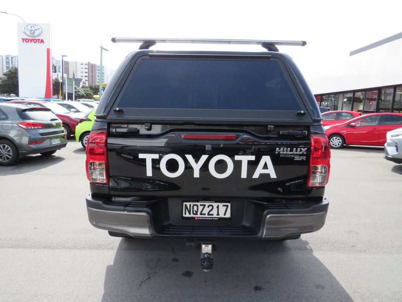 2021 Toyota Hilux SR 2.8DT 6AT 4WD image 5