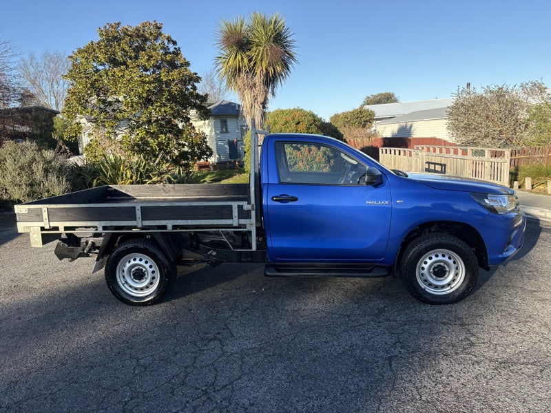 2021 Toyota Hilux SR 2.8DT 6AT 4WD SCC/2D/2S image 3