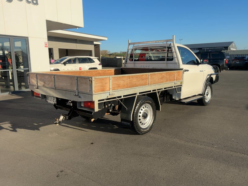 2021 Toyota Hilux SR 2.8DT 6AT 4WD SCC/2D/2S (J... image 3
