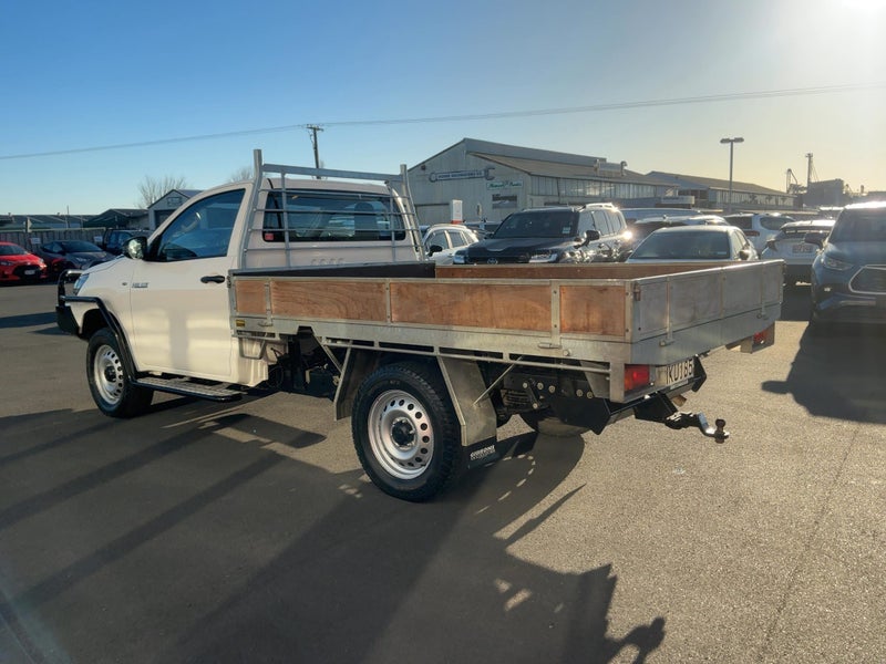 2021 Toyota Hilux SR 2.8DT 6AT 4WD SCC/2D/2S (J... image 5